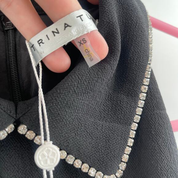 TRINA TURK Tunic / Dress Size Extra Small Mini Black Rhinestone Festive NWT - Picture 3 of 13